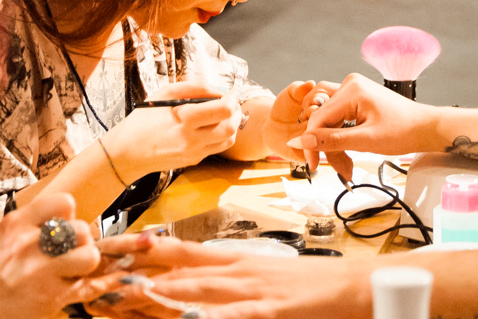 curso manicura sevilla